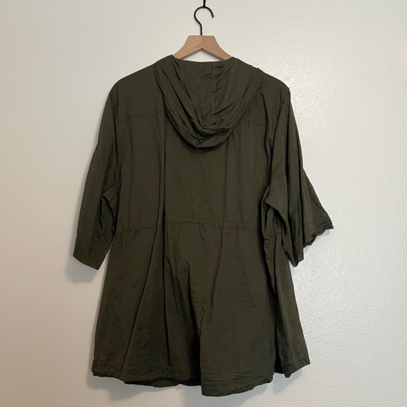 Torrid - Voile Button Front Short Sleeve Green Cotton Anorak w Hood - 2X - 18/20 - Picture 4 of 10